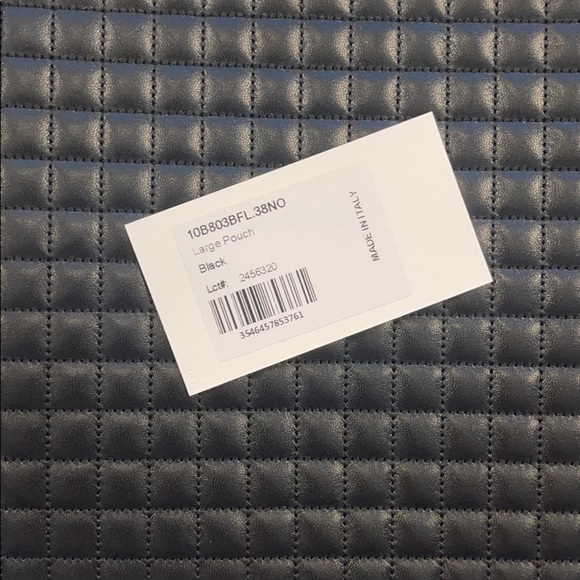 CELINE large quilted pouch in black - Picture 3 of 3